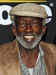 <em>破产姐妹第4季</em>第1集-视频在线观看-<em>爱奇艺</em>