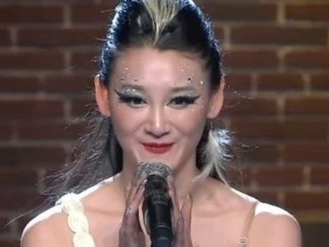 舞林争霸花絮之自创奇特舞蹈 自由舞者贾琳