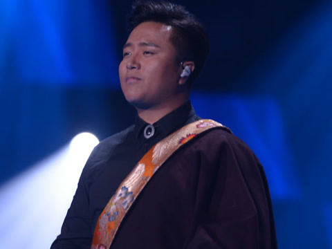 网页链接    好歌我推荐         梦想的声音2现场,藏族歌手四郎贡布