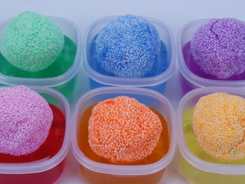 用果冻泥雪花泥做的蛋糕